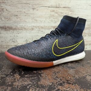 Mens Nike MagistaX Proximo IC Indoor Soccer Shoes Sz 11.5 Used 718358 001